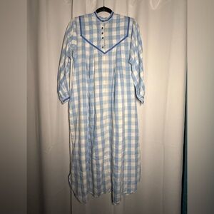 Vintage Hilda Hawaii Mu’uMu’u Dress / Nightgown Gingham Original
